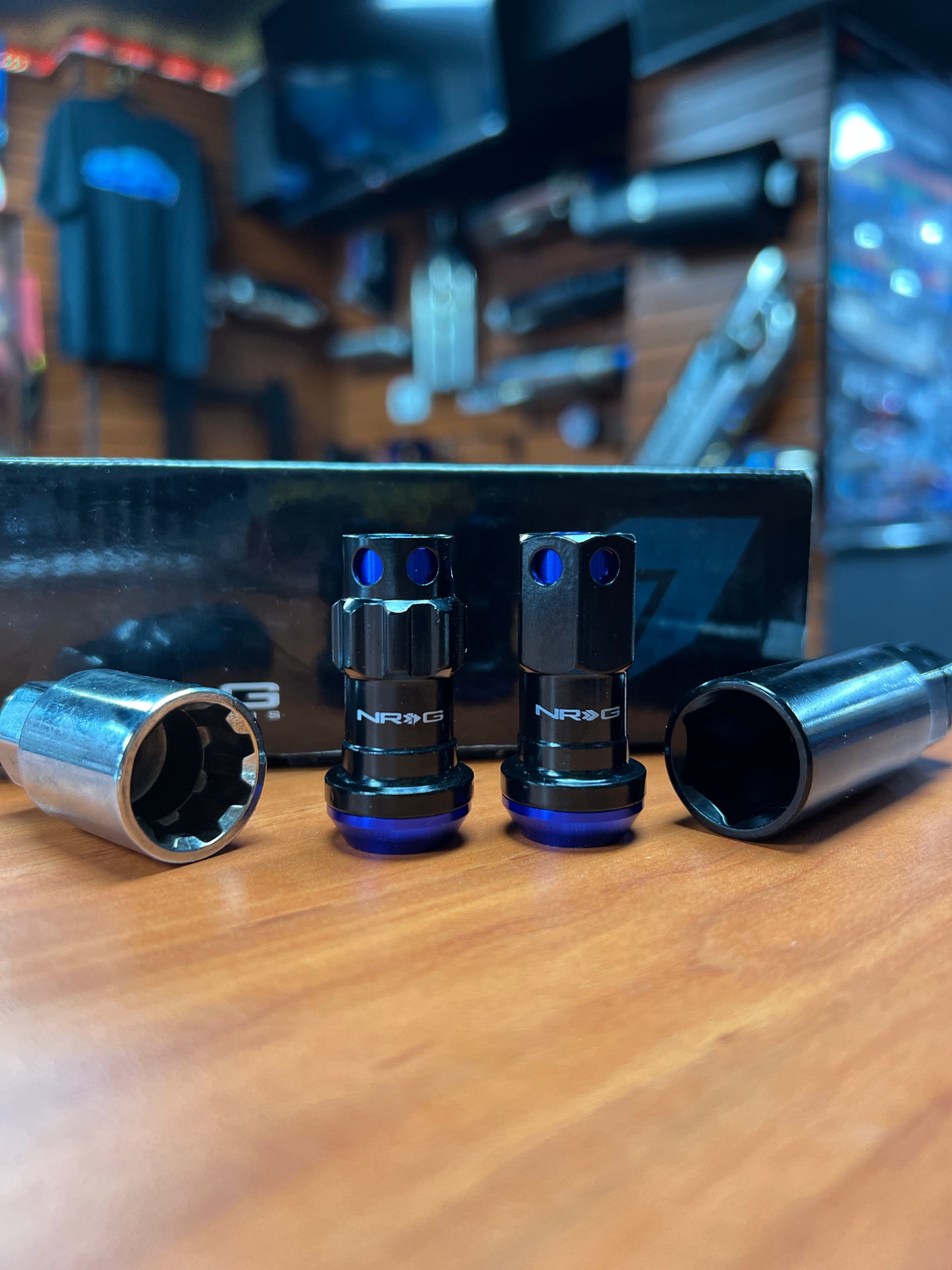 NRG LUG NUTS BLACK & BLUE