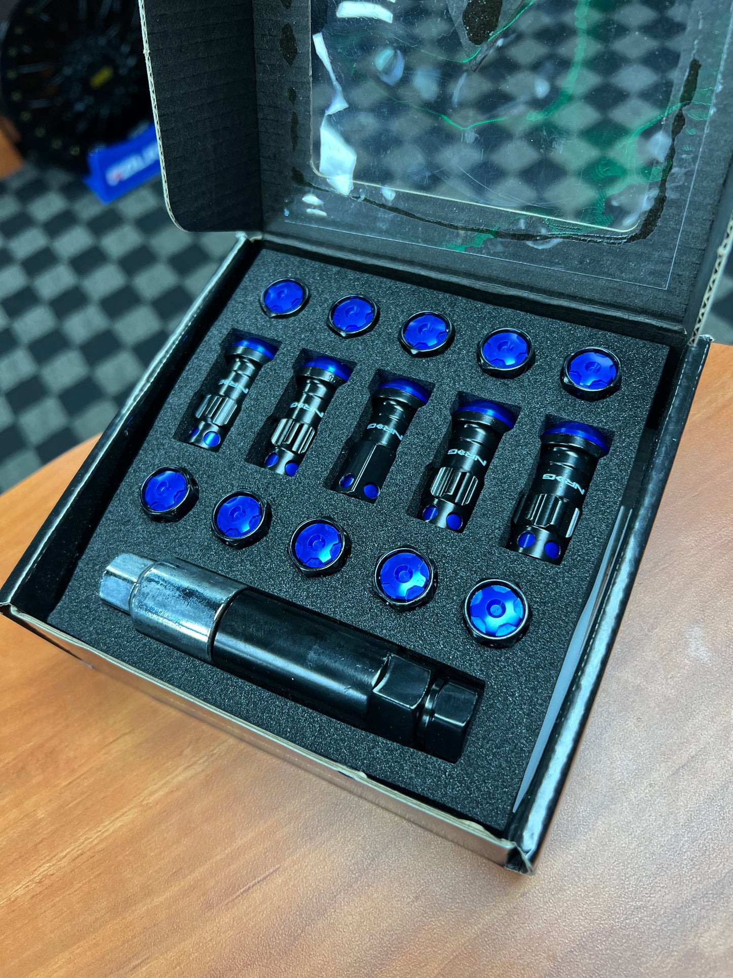 NRG LUG NUTS BLACK & BLUE
