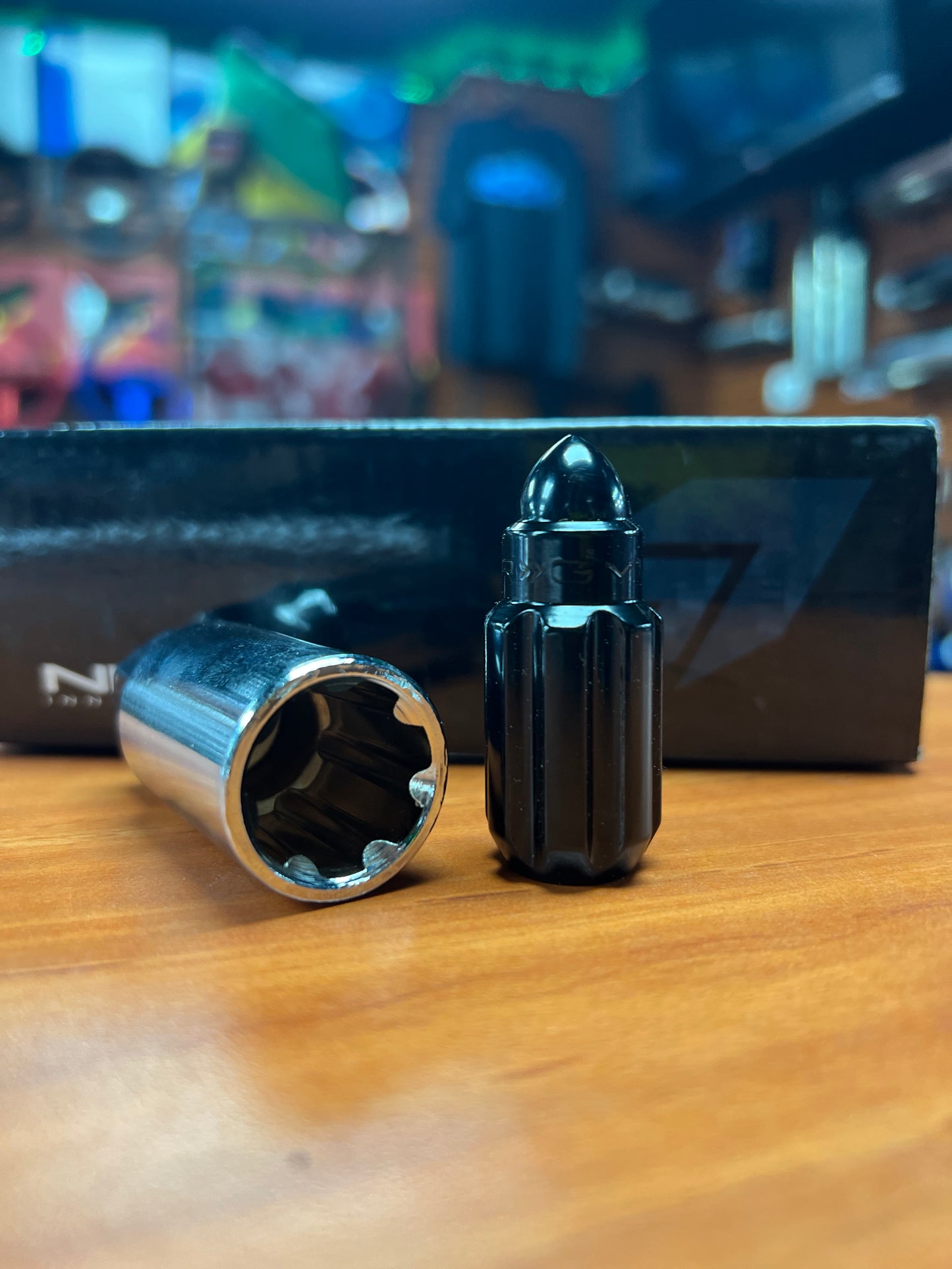 NRG LUG NUTS BLACK